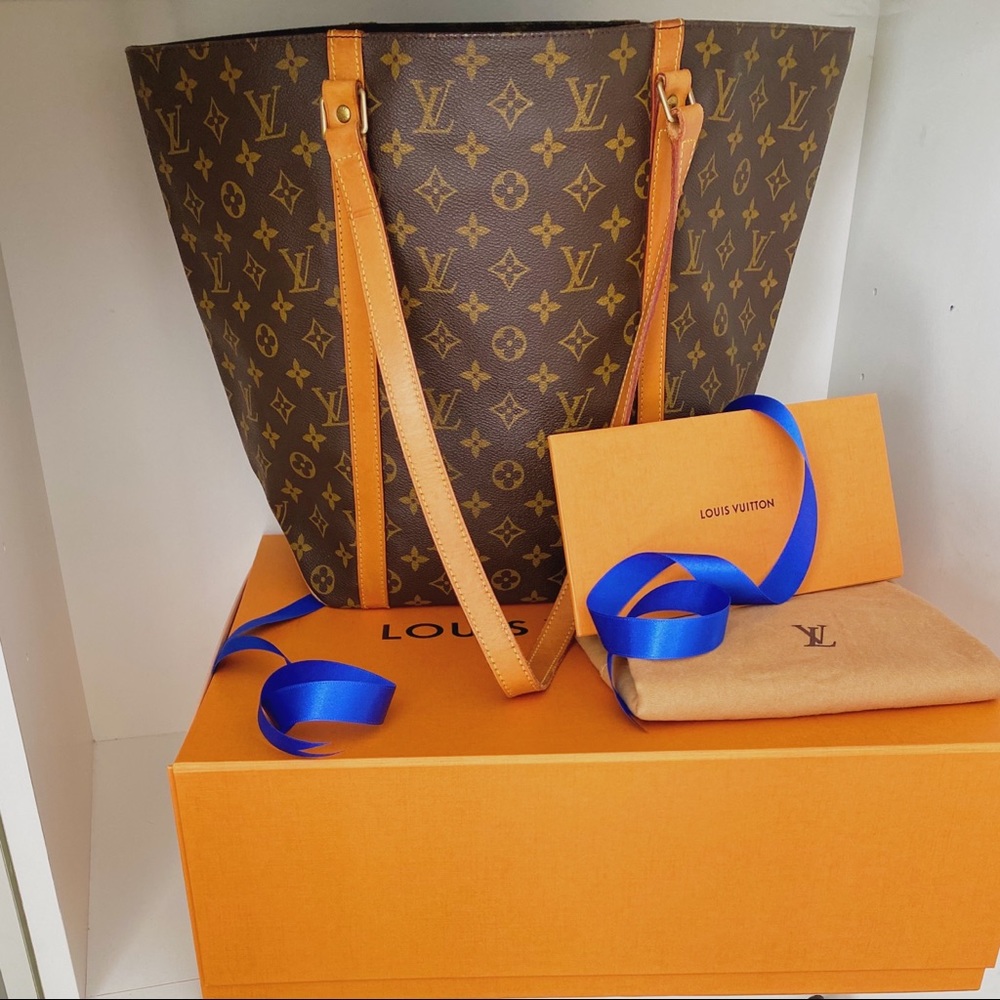 Louis Vuitton Monogram Sac Shopping Tote Bag MM